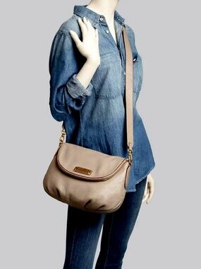 MARC JACOBS NEW Q NATASHA GREY CEMENT LEATHER CROSSBODY it SHOULDER BAG